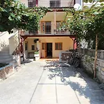 Room And Apartments Mariza