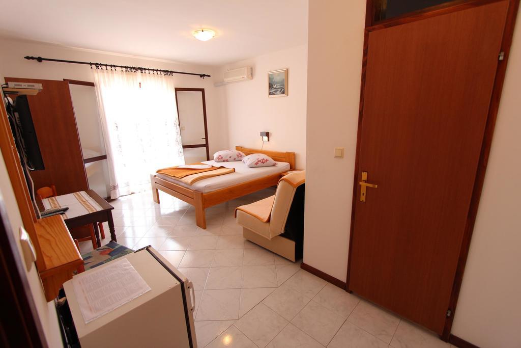 Gostinjska kuća And Mariza 3*
