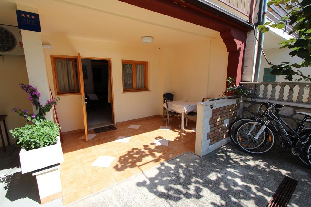Gostinjska kuća And Mariza 3*