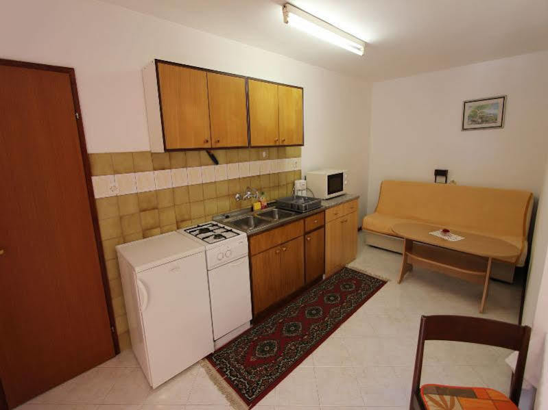 And Mariza Gostinjska kuća 3*